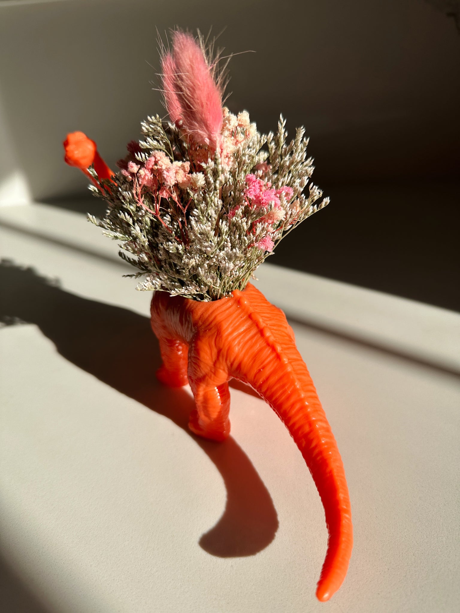 Dino Brachiosaurus Forever Flowers